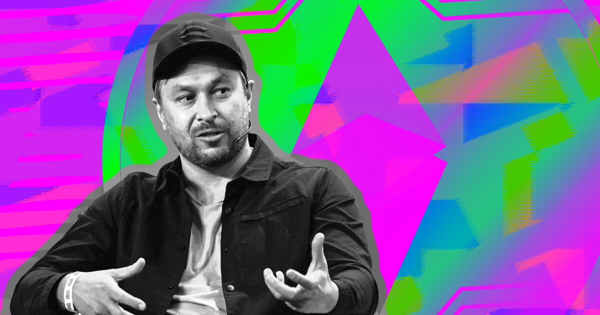 Solana Co-founder Defends Ethereum Amid MakerDAO's Strategic Blockchain Evaluation